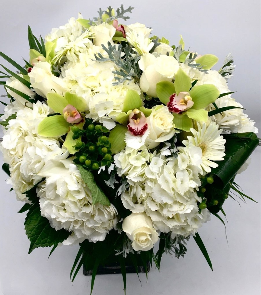 big-flowers-nyc-delivery-arrangements-111_402.99