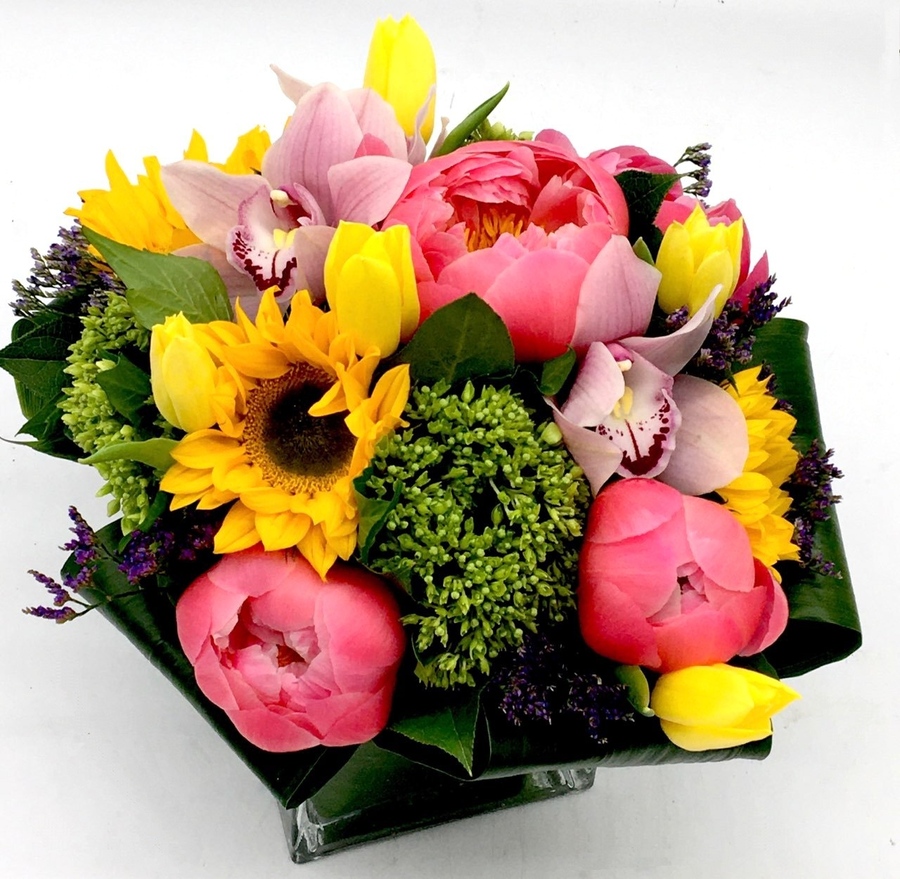 big-flowers-nyc-delivery-arrangements-112_98.88
