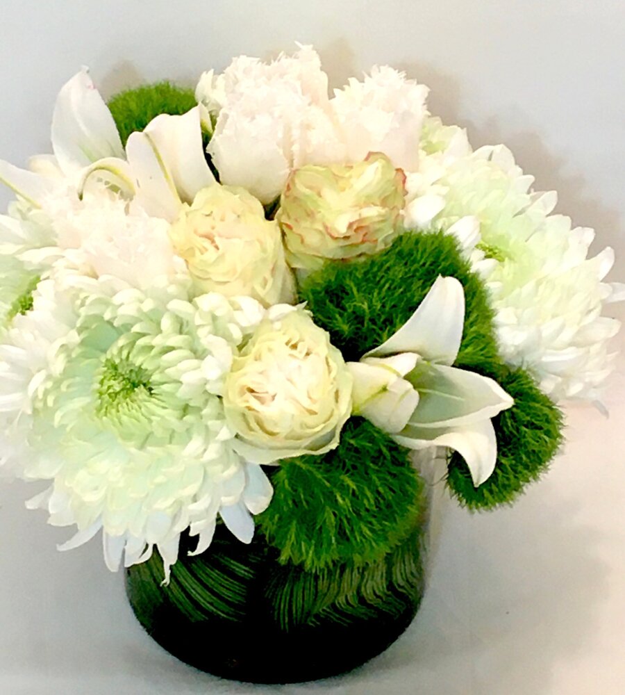 big-flowers-nyc-delivery-arrangements-125_78.99